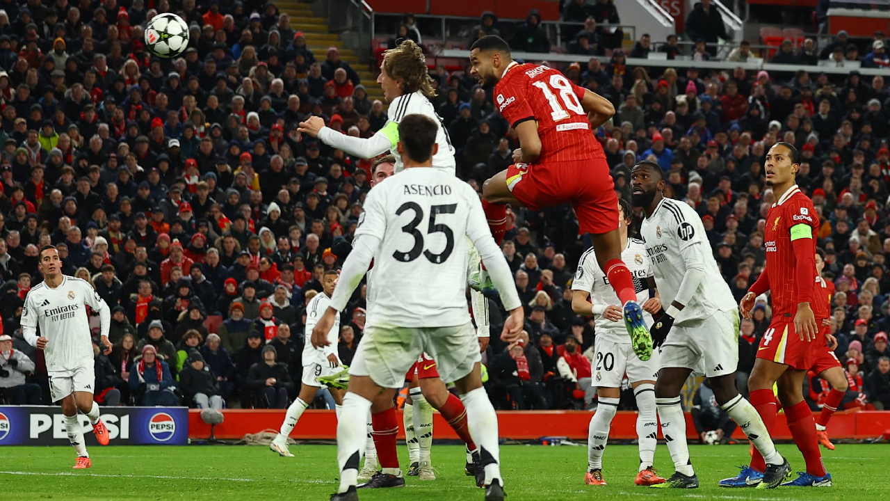 Défaite à Liverpool : le seul coupable dans l’équipe de Carlo Ancelotti désigné