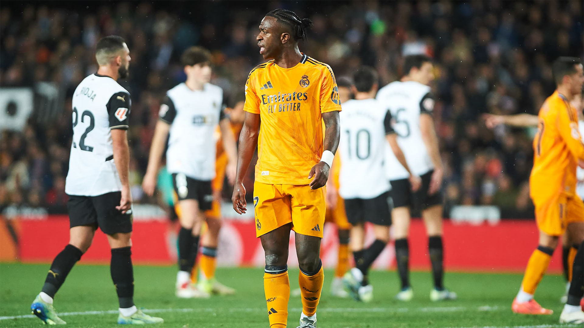 Vinícius Jr. contre supporters de Valence, une rivalité qui s’intensifie