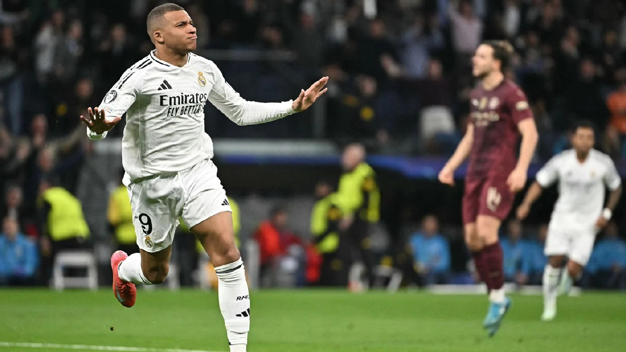 VIDEO : Kylian Mbappé noie complètement City, le but du triplé est éblouissant !