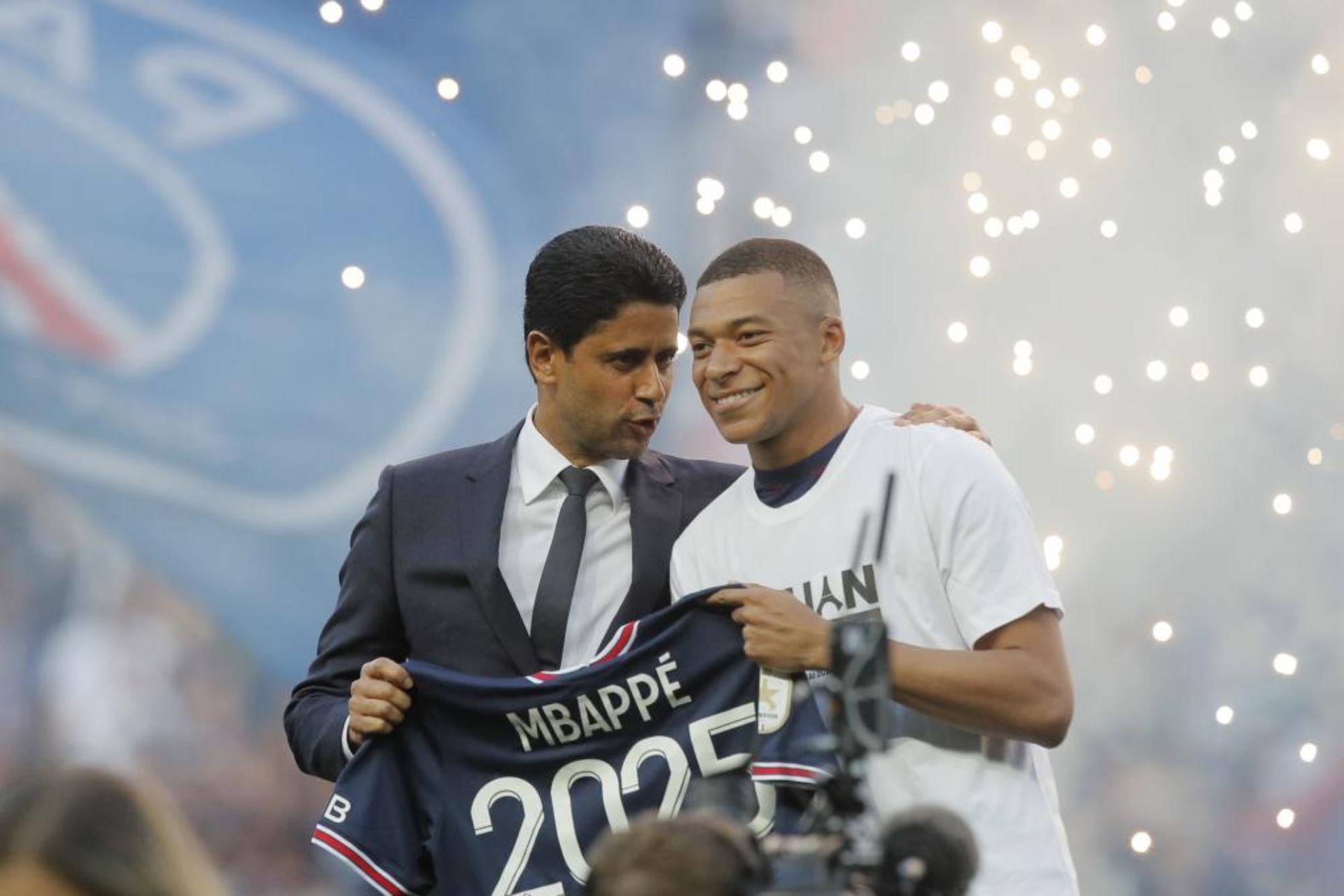 Mbappé fait marche arrière : plainte contre PSG retirée !