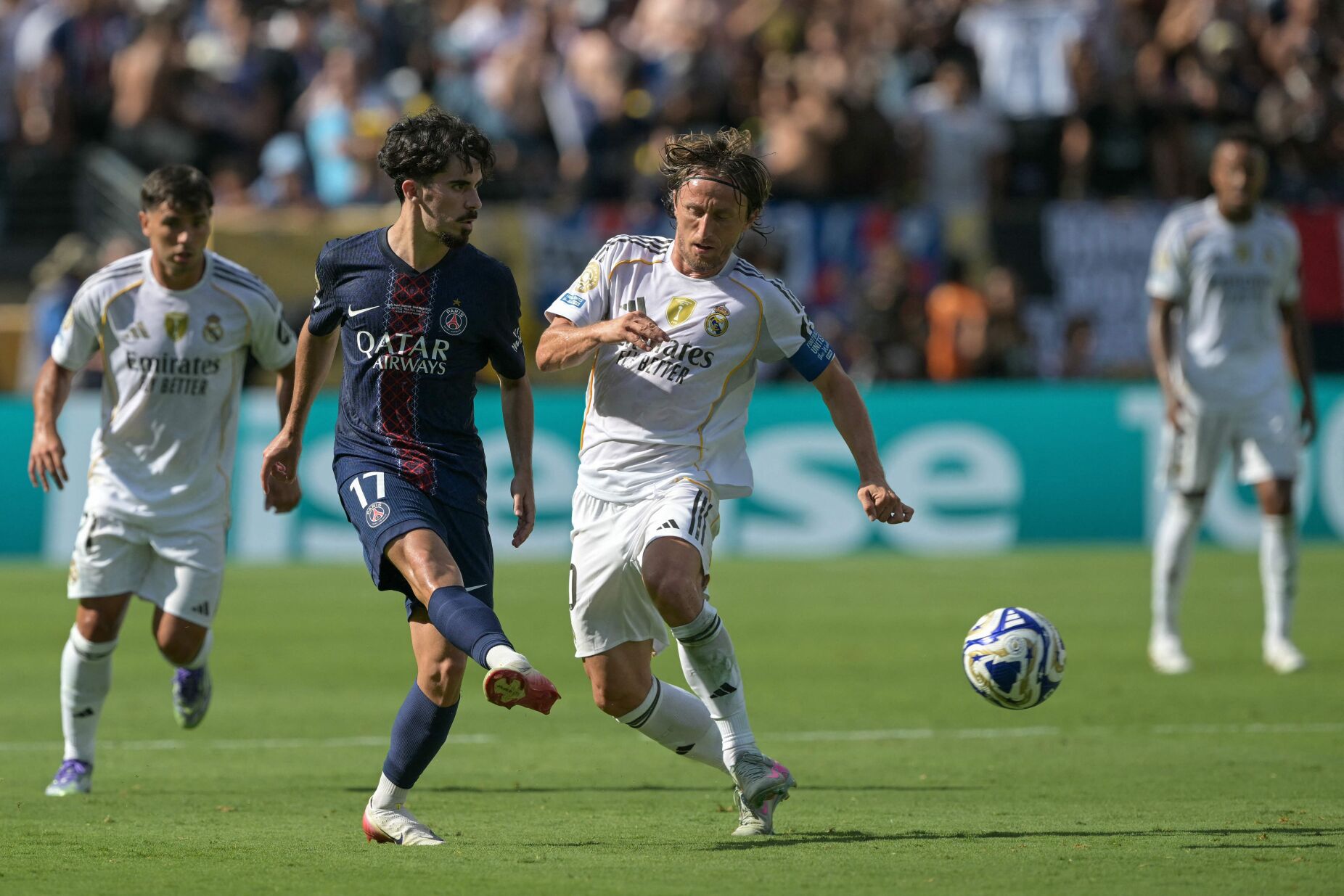 PSG : Vitinha cash sur Luka Modrić