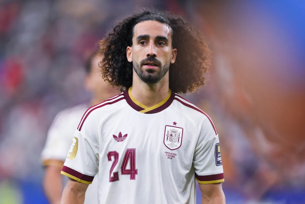 Cucurella explains why he will never cut his hair.