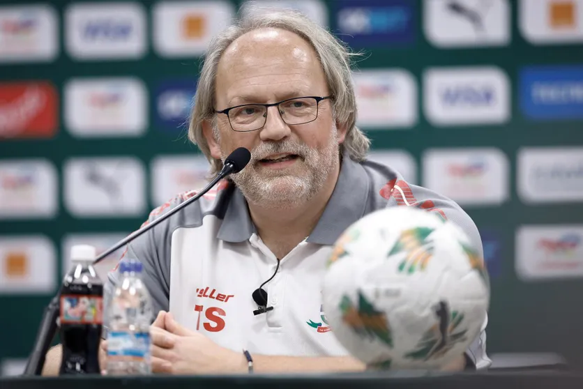 Choc Mali–Sénégal : Tom Saintfiet fait une révélation inattendue à quelques heures du match